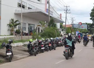 Dishub Baubau Sarankan Tim Terpadu Atasi Kemacetan di Depan RS Siloam Dishub Baubau Sarankan Tim Terpadu Atasi Kemacetan di Depan RS Siloam