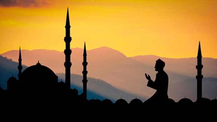 3 Keutamaan Puasa Arafah dan Puasa Tarwiyah di Bulan Dzulhijjah : Raih Pahala Berlipat Ganda!