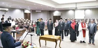 Rektor UHO Lantik 12 Pejabat Nonstruktural, Dekan FKIP, FEB dan FP Termasuk Didalamnya Rektor UHO Lantik 12 Pejabat Nonstruktural, Dekan FKIP, FEB dan FP Termasuk Didalamnya