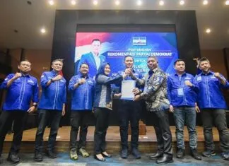 Demokrat Usung Giona-Subhan di Pilwali Kendari, Radhan-Rasyid di Konawe Selatan, Rahman-Jumarding di Kolut, Azhari- Adam Basan di Buteng Demokrat Usung Giona-Subhan di Pilwali Kendari, Radhan-Rasyid di Konawe Selatan, Rahman-Jumarding di Kolut, Azhari- Adam Basan di Buteng