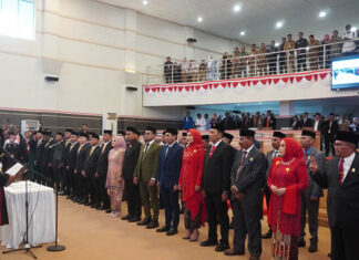 35 Anggota DPRD Kota Kendari Periode 2024-2029 Resmi Dilantik 35 Anggota DPRD Kota Kendari Periode 2024-2029 Resmi Dilantik