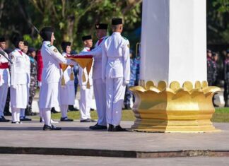 Andap Budhi Revianto Pimpin Upacara HUT RI ke-79, Semarakkan Kemerdekaan di Sultra Andap Budhi Revianto Pimpin Upacara HUT RI ke-79, Semarakkan Kemerdekaan di Sultra