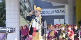 UHO Rayakan HUT RI ke-79 dengan Semarak Kebhinekaan UHO Rayakan HUT RI ke-79 dengan Semarak Kebhinekaan