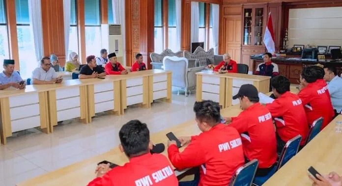 pwisultra PWI Sultra Siap Berlaga di Porwanas XIV, Targetkan Prestasi Terbaik