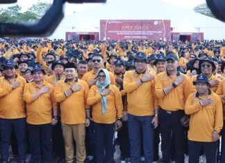 Ketua KPU RI Pimpin Apel Akbar Kesiapan Pilkada dan Rapat Konsolidasi di Kendari Ketua KPU RI Pimpin Apel Akbar Kesiapan Pilkada dan Rapat Konsolidasi di Kendari