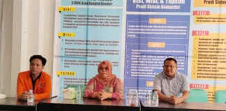 STMIK Bina Bangsa Kendari Bantah Kegiatan Temu Alumni di Kolaka STMIK Bina Bangsa Kendari Bantah Kegiatan Temu Alumni di Kolaka