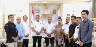 Pj Wali Kota Kendari Terima Kunjungan KPU, Bahas Persiapan Pilkada Pj Wali Kota Kendari Terima Kunjungan KPU, Bahas Persiapan Pilkada