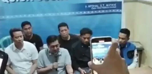Rasak-Afdhal Klaim Kemenangan dengan 34,6 Persen Suara Pilwali Kendari 2024 Rasak-Afdhal Klaim Kemenangan dengan 34,6 Persen Suara Pilwali Kendari 2024