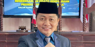 DPRD Konut Ajak Guru Berdialog, Tolak Aksi Segel Kantor Dikbud DPRD Konut Ajak Guru Berdialog, Tolak Aksi Segel Kantor Dikbud