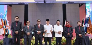 KPU Sultra Tetapkan Andi Sumangerukka dan Hugua sebagai Gubernur dan Wakil Gubernur Terpilih Periode 2025-2030 KPU Sultra Tetapkan Andi Sumangerukka dan Hugua sebagai Gubernur dan Wakil Gubernur Terpilih Periode 2025-2030