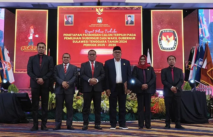 KPU Sultra Tetapkan Andi Sumangerukka dan Hugua sebagai Gubernur dan Wakil Gubernur Terpilih Periode 2025-2030