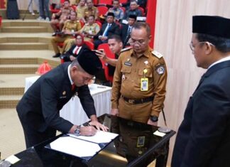 Amir Hasan Dilantik sebagai Pj Sekda Kendari, Fokus pada Layanan Dasar dan Persiapan Pelantikan Wali Kota Terpilih Amir Hasan Dilantik sebagai Pj Sekda Kota Kendari, Fokus pada Layanan Dasar dan Persiapan Pelantikan Wali Kota Terpilih