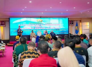 Gubernur Sultra Teken Pakta Integritas dan Perjanjian Kinerja dengan Kepala Perangkat Daerah Gubernur Sultra Teken Pakta Integritas dan Perjanjian Kinerja dengan Kepala Perangkat Daerah