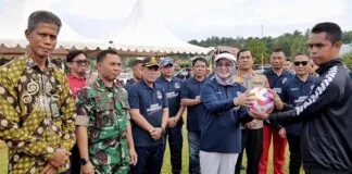Wali Kota Kendari Buka Turnamen Sepak Bola Wali Kota Cup 1 Semarakkan HUT ke-194 Kota Wali Kota Kendari Buka Turnamen Sepak Bola Wali Kota Cup 1 Semarakkan HUT ke-194 Kota