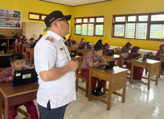 Dikbud Konut Pastikan Kelancaran Asesmen Sumatif Digital di Hari Ketiga Dikbud Konut Pastikan Kelancaran Asesmen Sumatif Digital di Hari Ketiga