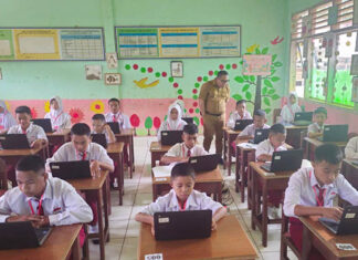 Asesmen Tingkat SD di Konawe Utara Dimulai, Kadis Dikbud Pantau Langsung Kesiapan Sekolah Asesmen Tingkat SD di Konawe Utara Dimulai, Kadis Dikbud Pantau Langsung Kesiapan Sekolah