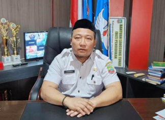 Kadis Dikbud Konawe Utara Tegaskan Tidak Persulit Pembayaran Sertifikasi Guru Kepala Dinas Pendidikan dan Kebudayaan (Dikbud) Konawe Utara (Konut), Asmadin