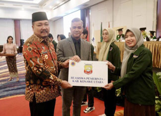 Pemda Konawe Utara Berikan Beasiswa kepada Mahasiswa STIE 66 Kendari Pemda Konawe Utara Berikan Beasiswa kepada Mahasiswa STIE 66 Kendari