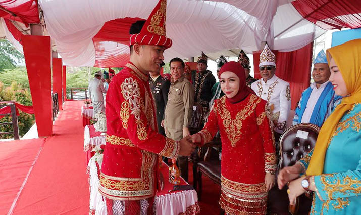 hardiknaskonut Bupati Konut Pimpin Upacara Hardiknas 2025, Tekankan Pentingnya Partisipasi Semesta dalam Pendidikan Bermutu