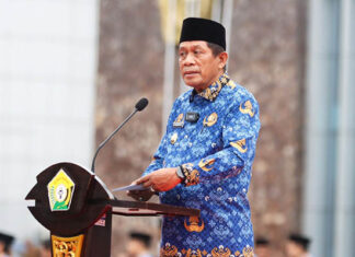 Peringatan Harkitnas di Sultra: Wagub Pimpin Upacara, Sampaikan Capaian 150 Hari Pemerintahan Prabowo-Gibran Peringatan Harkitnas di Sultra: Wagub Pimpin Upacara, Sampaikan Capaian 150 Hari Pemerintahan Prabowo-Gibran