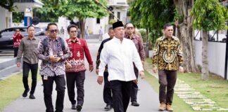 Menteri ATR/BPN Gelar Rapat Koordinasi dengan Pemda Sultra Bahas Kinerja Pertanahan dan Tata Ruang Nusron Gelar Rapat Koordinasi dengan Pemda Sultra Bahas Kinerja Pertanahan dan Tata Ruang