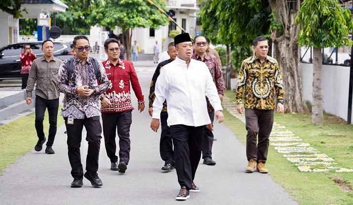 menterinusron Nusron Gelar Rapat Koordinasi dengan Pemda Sultra Bahas Kinerja Pertanahan dan Tata Ruang