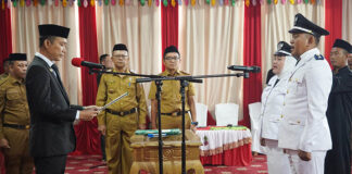 Bupati Konawe Utara Lantik Kepala Desa Antar Waktu, Ingatkan Prioritas Pembangunan dan Program Nasional Bupati Konawe Utara Lantik Kepala Desa Antar Waktu, Ingatkan Prioritas Pembangunan dan Program Nasional