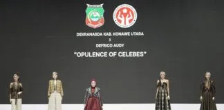 Tenun Khas Konawe Utara Berjaya di Indonesia Fashion Week 2025 Tenun Khas Konawe Utara Berjaya di Indonesia Fashion Week 2025