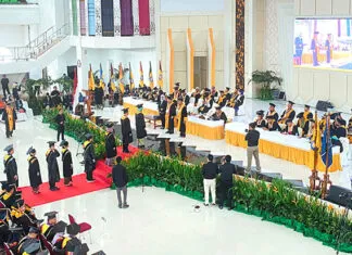 UHO Kendari Wisuda 1.546 Lulusan Gelombang Pertama Periode Januari-April 2025 UHO Kendari Wisuda 1.546 Lulusan Gelombang Pertama Periode Januari-April 2025