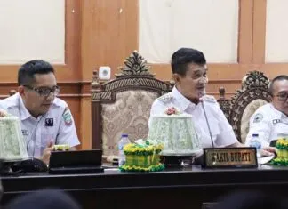 Pemda Konut Targetkan Desa Mekar Jaya Juara 1 Lomba Desa Tingkat Provinsi Sultra Pemda Konut Targetkan Desa Mekar Jaya Juara 1 Lomba Desa Tingkat Provinsi Sultra