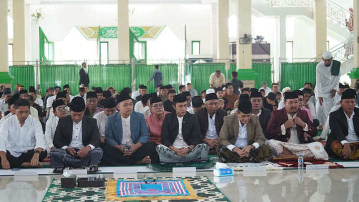 iduladhakonut Bupati dan Wabup Konut Salat Idul Adha di Masjid As-Salam