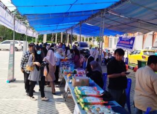Pemkot Kendari Gelar Pasar Murah Jelang Idul Adha Pemkot Kendari Gelar Pasar Murah Jelang Idul Adha