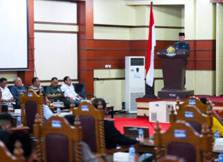 Gubernur Sultra Hadiri Rapat Paripurna Jawaban Ranperda APBD 2024: Soroti Transparansi dan Kesejahteraan Rakyat Gubernur Sultra Hadiri Rapat Paripurna Jawaban Ranperda APBD 2024: Soroti Transparansi dan Kesejahteraan Rakyat