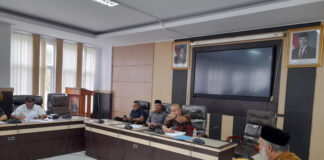 Polemik PT. Citra Ratna Nirmala dan Mantan Karyawan, DPRD Kendari Gelar RDP Polemik PT. Citra Ratna Nirmala dan Mantan Karyawan, DPRD Kendari Gelar RDP