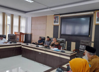 Polemik PT. Citra Ratna Nirmala dan Mantan Karyawan, DPRD Kendari Gelar RDP Polemik PT. Citra Ratna Nirmala dan Mantan Karyawan, DPRD Kendari Gelar RDP