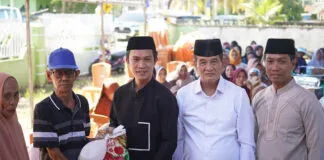 Pemda Konut Berbagi Kebahagiaan Idul Adha: Ratusan Paket Daging Kurban dan Sembako Disalurkan Pemda Konut Berbagi Kebahagiaan Idul Adha: Ratusan Paket Daging Kurban dan Sembako Disalurkan