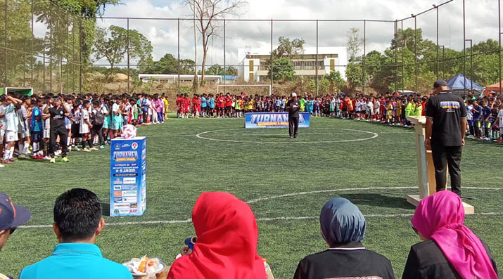 sepakbola_pelajar Wakil Wali Kota Kendari Buka Turnamen Sepak Bola Pelajar, Komitmen Jaring Bibit Unggul Sejak Dini