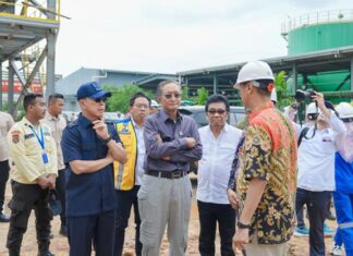 Gubernur Sultra Dampingi Menteri PU Tinjau Lokasi Pembangunan Jembatan Buton–Muna dan Aspal Buton Gubernur Sultra Dampingi Menteri PU Tinjau Lokasi Pembangunan Jembatan Buton–Muna dan Aspal Buton