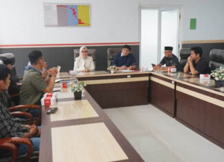 DPRD Kota Kendari Terima Audiensi GMNI dan GMKI, Dukung Penuh Agenda Nasional Kemahasiswaan DPRD Kota Kendari Terima Audiensi GMNI dan GMKI, Dukung Penuh Agenda Nasional Kemahasiswaan