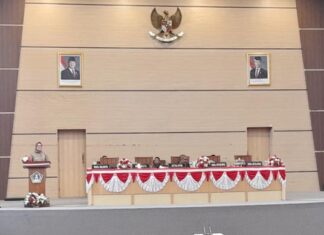 Cegah Terjadinya Defisit Anggaran, Tujuh Fraksi DPRD Kendari Minta Pemkot Tingkatan PAD Cegah Terjadinya Defisit Anggaran, Tujuh Fraksi DPRD Kendari Minta Pemkot Tingkatan PAD