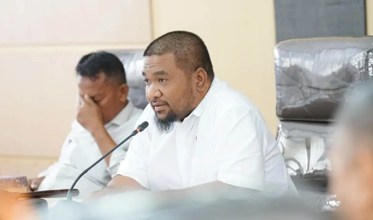 laode_muhammad_inarto Ketua DPRD Kota Kendari, Laode Muhammad Inarto