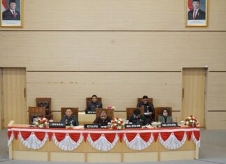 Fraksi DPRD Kota Kendari Sampaikan Pandangan Strategis terhadap Raperda RPJMD 2025–2029 Fraksi DPRD Kota Kendari Sampaikan Pandangan Strategis terhadap Raperda RPJMD 2025–2029