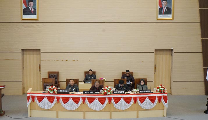 pandangan_strategis Fraksi DPRD Kota Kendari Sampaikan Pandangan Strategis terhadap Raperda RPJMD 2025–2029