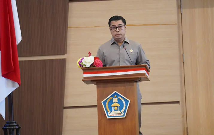 Fraksi DPRD Kota Kendari Sampaikan Pandangan Strategis terhadap Raperda RPJMD 2025–2029