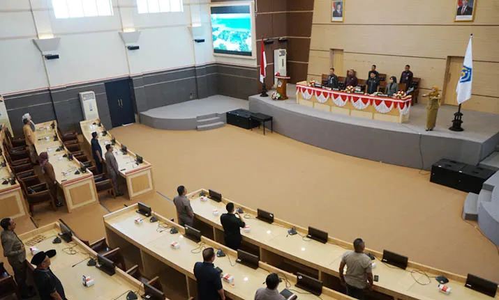 Rapat Paripurna DPRD Kendari, Fraksi Golkar Soroti Arah RPJMD 2025–2029: Teluk Kendari dan Infrastruktur Jadi Fokus