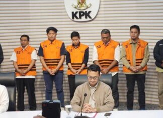 KPK: Bupati Koltim Diduga Terima Fee 8% dari Proyek RSUD Rp126,3 Miliar KPK: Bupati Koltim Diduga Terima Fee 8% dari Proyek RSUD Rp126,3 Miliar