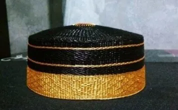 Songkok To Bone: Warisan Budaya Bone Sulawesi Selatan yang Mendunia Songkok To Bone: Warisan Budaya Bone Sulawesi Selatan yang Mendunia