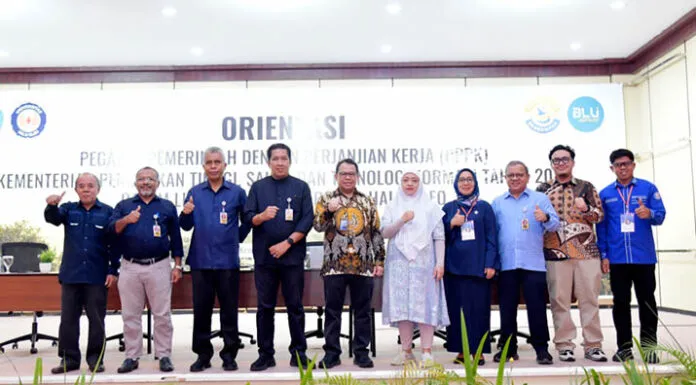 UHO Gelar Orientasi PPPK 2024, Tekankan Profesionalisme dan Rasa Syukur UHO Gelar Orientasi PPPK 2024, Tekankan Profesionalisme dan Rasa Syukur