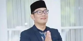 Ridwan Kamil Muncul di Tengah Isu Perceraian, Sampaikan Permohonan Maaf Terbuka Ridwan Kamil Muncul di Tengah Isu Perceraian, Sampaikan Permohonan Maaf Terbuka