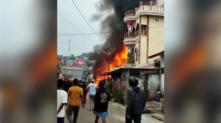 lorong_katamba Kebakaran Hanguskan Dua Rumah Warga di Jalan Katamba Kendari